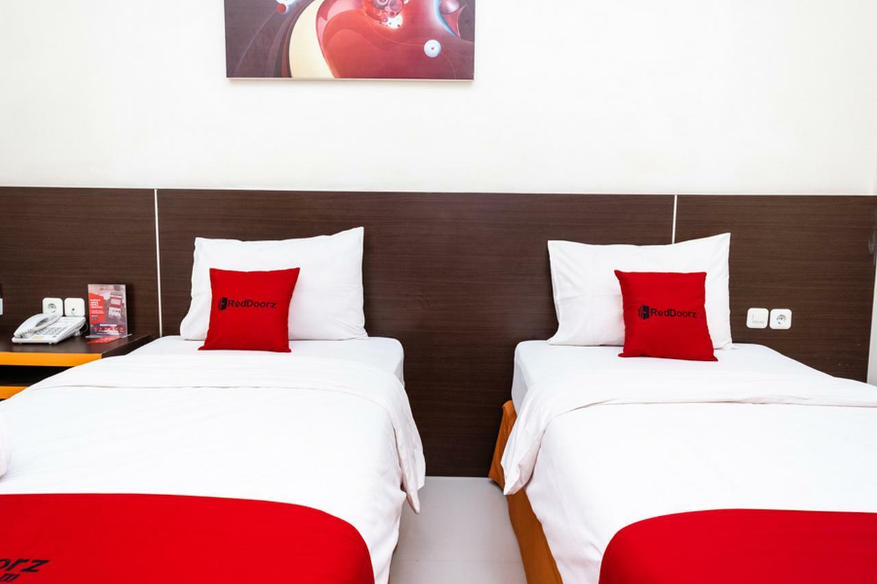 Reddoorz @ Pelita Raya Rappocini Hotel Макасар Екстериор снимка
