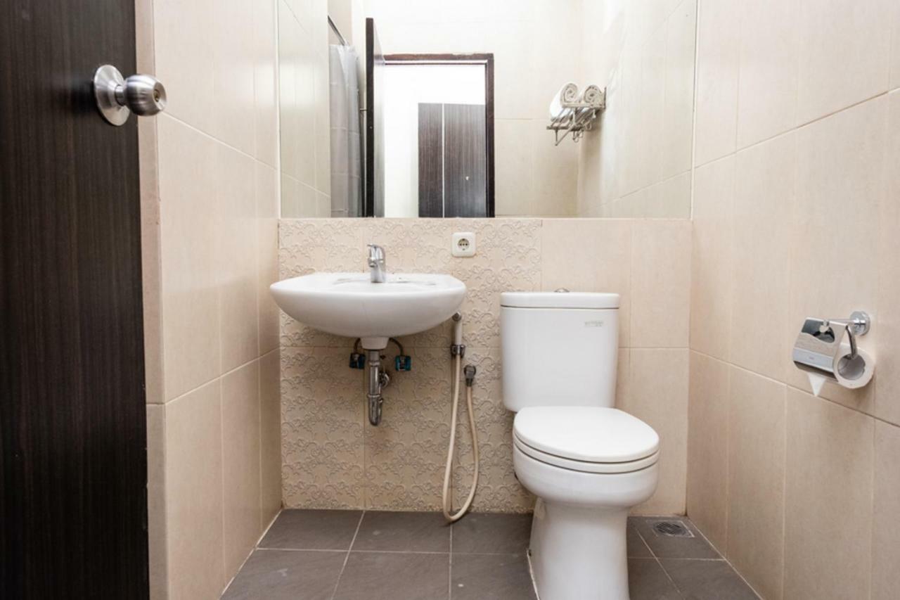 Reddoorz @ Pelita Raya Rappocini Hotel Макасар Стая снимка