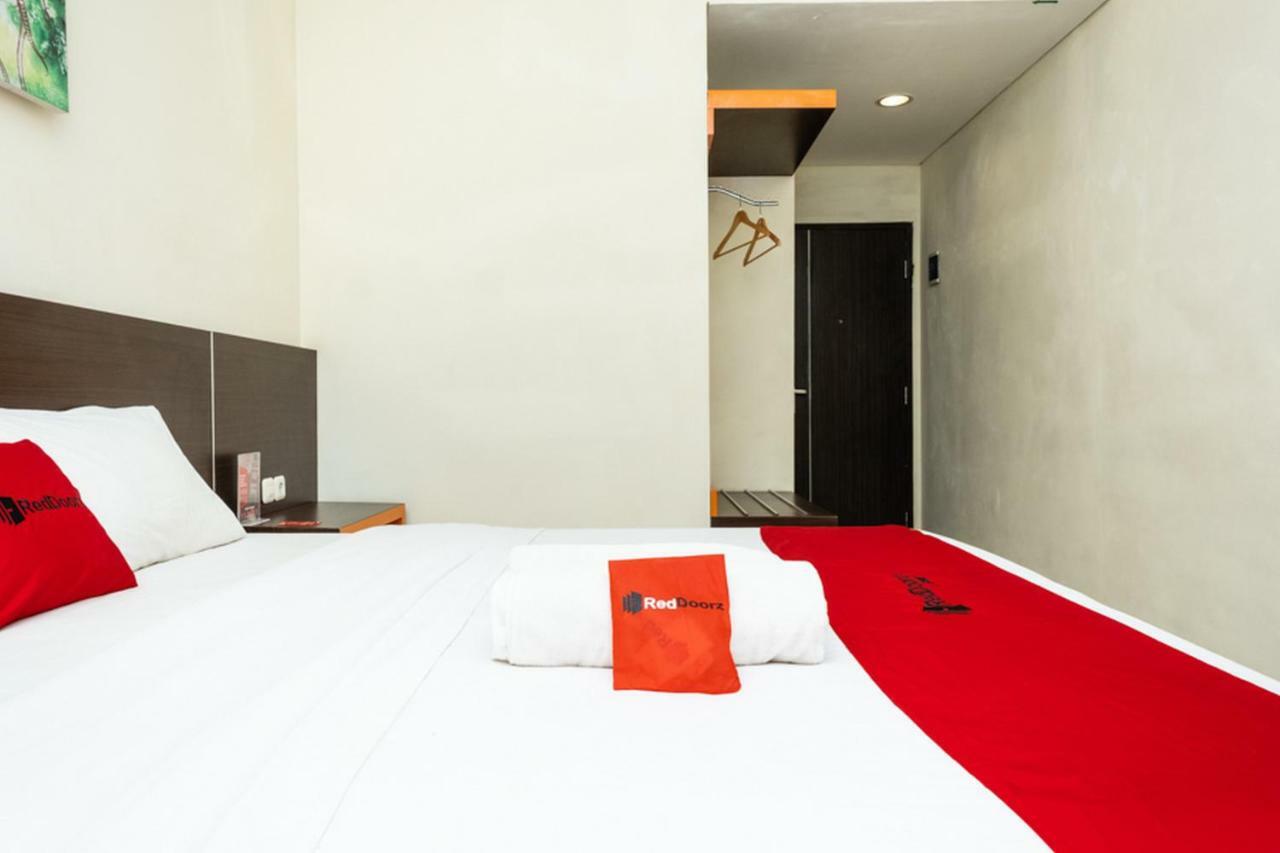 Reddoorz @ Pelita Raya Rappocini Hotel Макасар Екстериор снимка