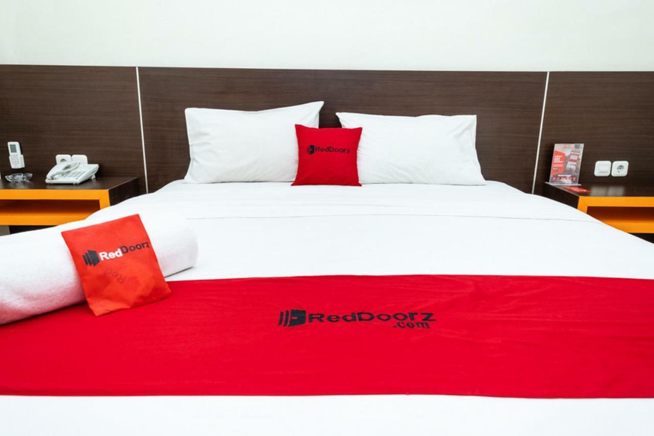 Reddoorz @ Pelita Raya Rappocini Hotel Макасар Екстериор снимка
