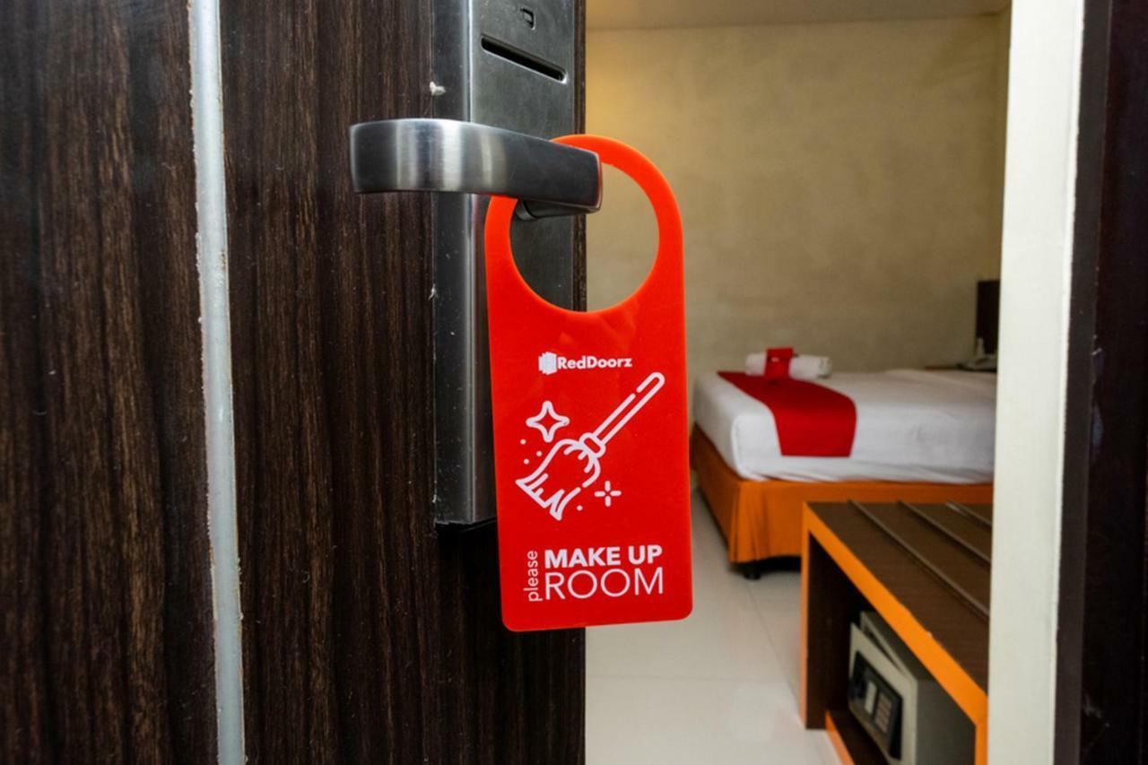 Reddoorz @ Pelita Raya Rappocini Hotel Макасар Екстериор снимка